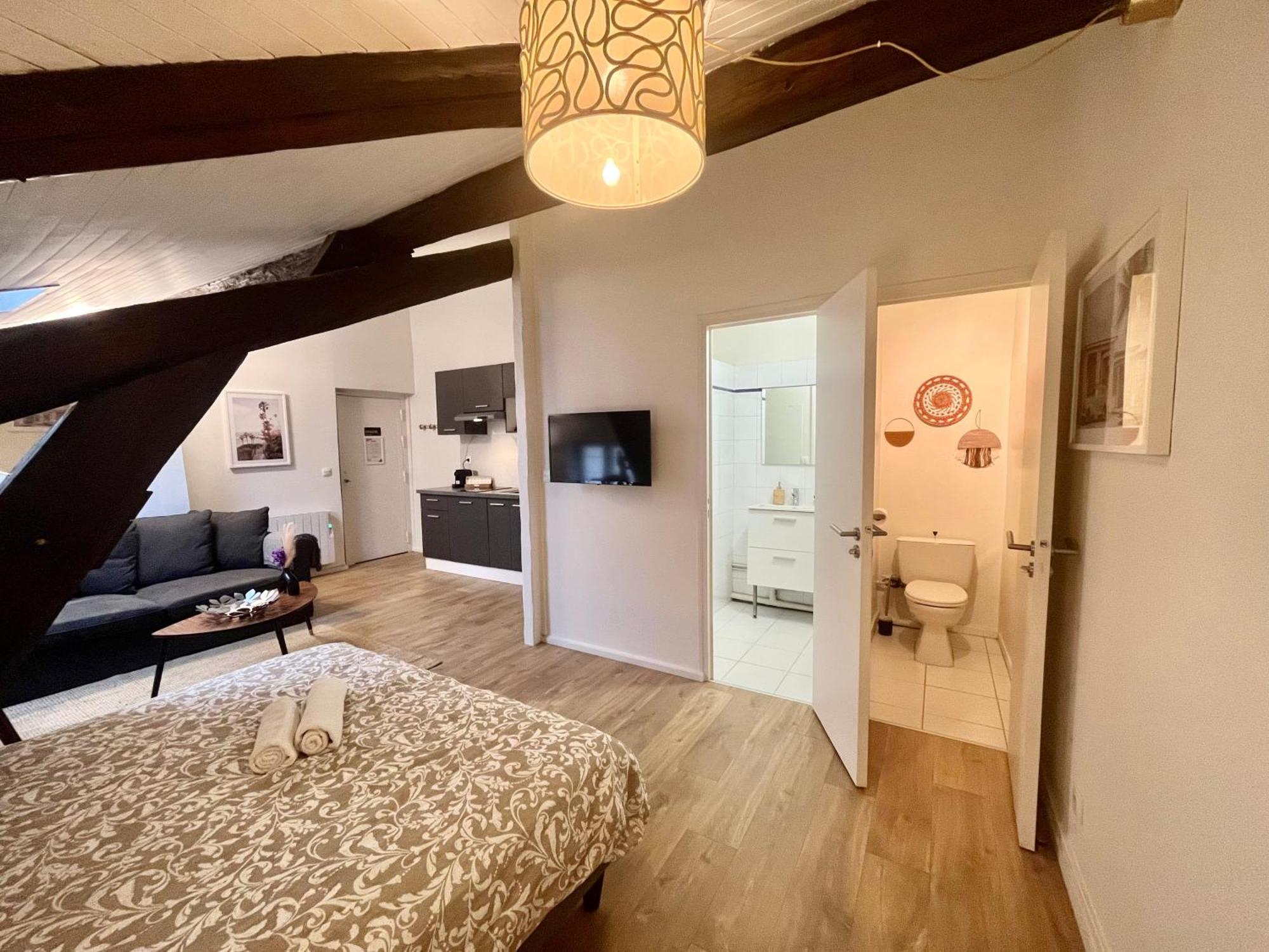 Suite Polka Lyon Kültér fotó